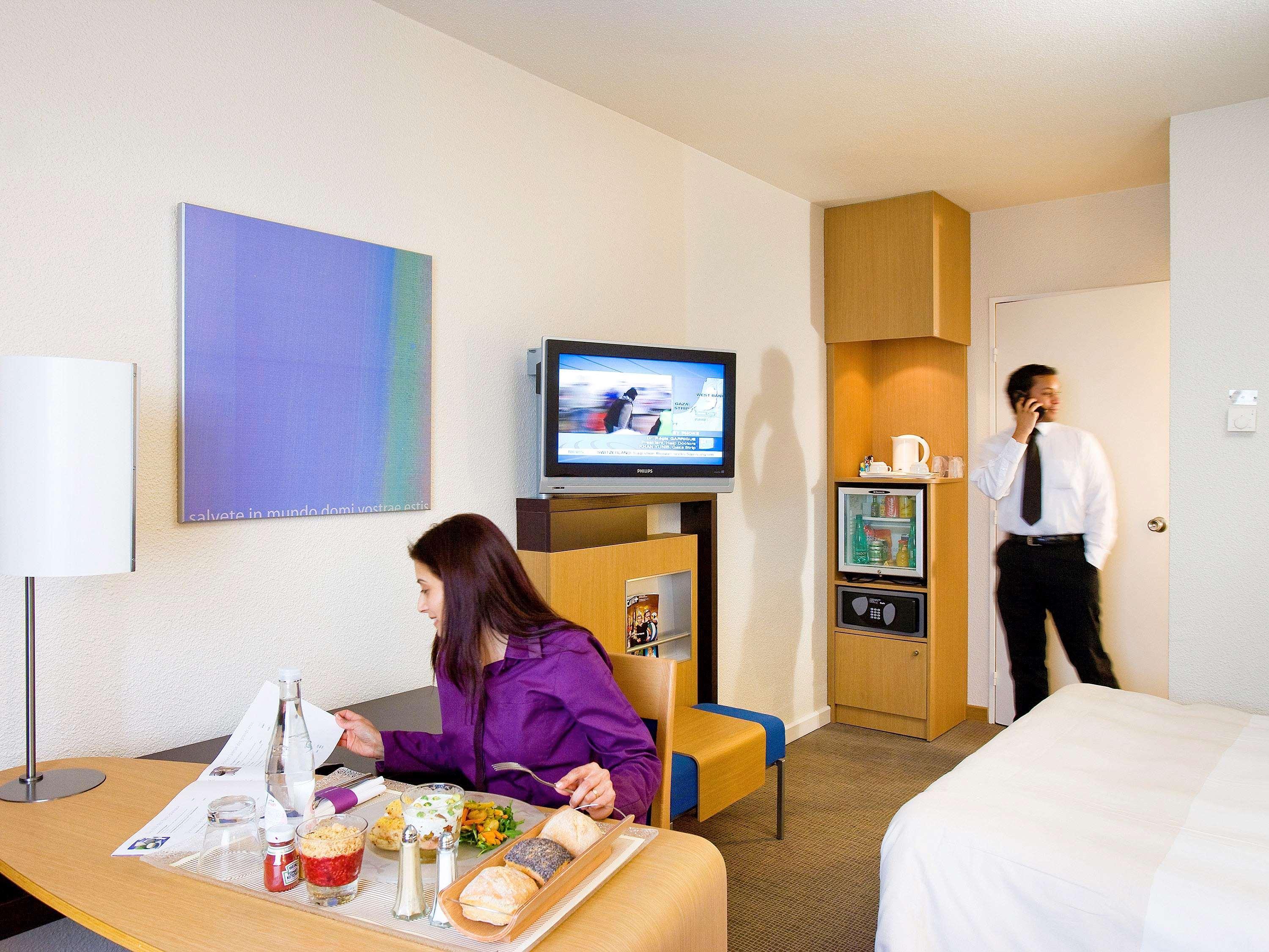 Novotel Marne-La-Vallee Noisy-Le-Grand Exterior photo